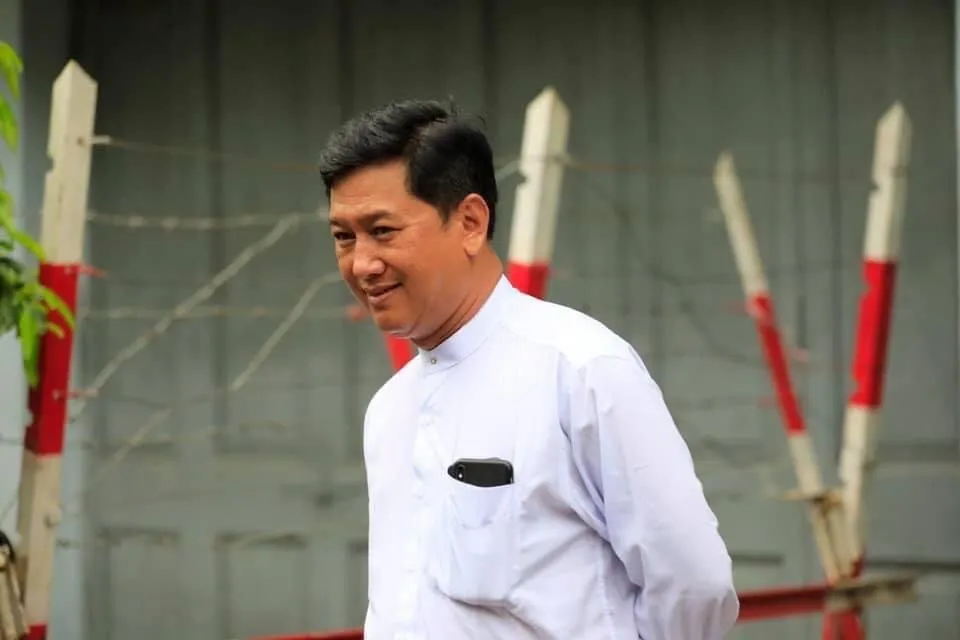 Kyaw Min Yu (February 13, 1963 – July 23, 2022), also known by his pen name "Phone Thukha," was a Burmese writer and poet. He was also a former political prisoner and a member of the 88 Generation Students Group. Widely recognized by the name "Ko Jimmy," he gained prominence during the 1988 pro-democracy uprising in Myanmar.
Ko Jimmy first became involved in student protests on March 16, 1988. Due to his activism during the 8888 Uprising, he was imprisoned for 16 years, from 1988 to 1996. Later, in August 2007, he was arrested again for participating in protests against fuel price hikes alongside the 88 Generation Students Group, resulting in another five-year prison sentence. He was released on January 13, 2012.
Following the military coup in Myanmar in 2021, he was initially not among the first detainees. However, on February 13, 2021, the military junta issued an arrest warrant against him under Section 505(b) of the Penal Code. On October 23, 2021, he was arrested at a house in North Dagon Township, Yangon. Reports indicated that he was beaten upon arrest and taken to an interrogation center.
On July 23, 2022, more than a year after the coup, the military junta executed Ko Jimmy inside Insein Prison, charging him with violating anti-terrorism laws.